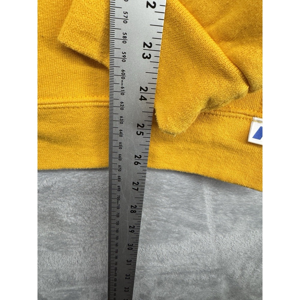 VTG Russell East Carolina University ECU Pirates Crewneck Sweatshirt Small 18x26 - Picture 5 of 5